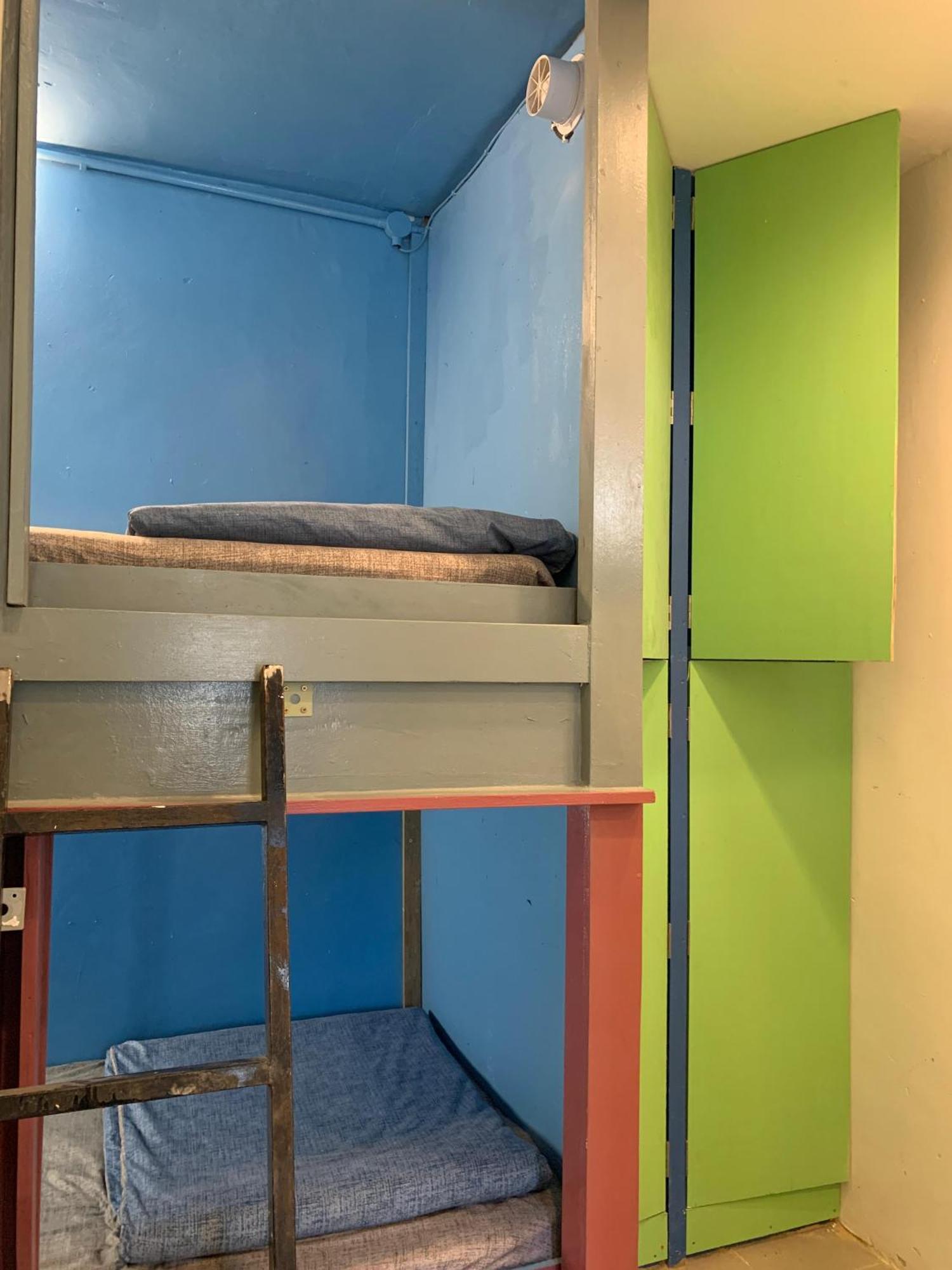 Bestow Capsule Hostel Kuala Lumpur Exterior photo
